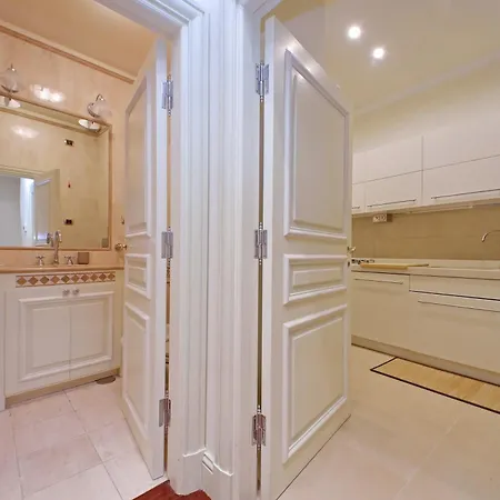 Apartmán Ych-magnifica Residenza A Campo De Fiori