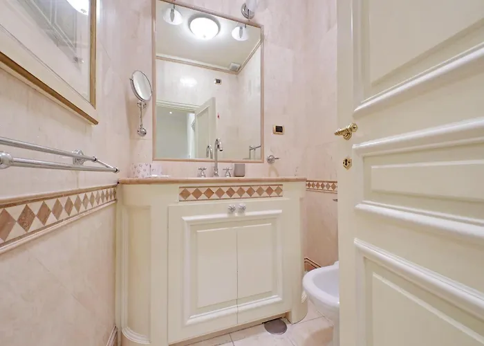 Ych-magnifica Residenza A Campo De Fiori * Rom