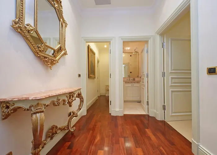 Lägenhet Ych-magnifica Residenza A Campo De Fiori Rom