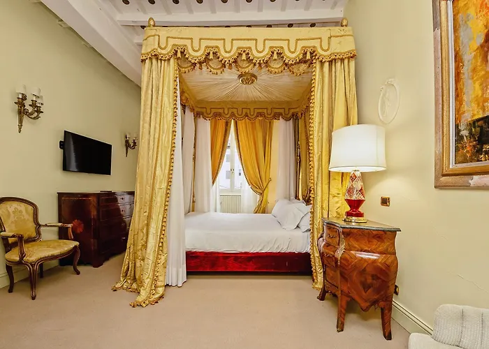 Lägenhet Ych-magnifica Residenza A Campo De Fiori