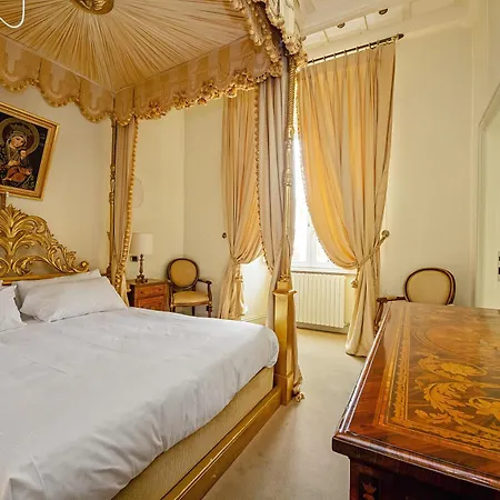 Ych-magnifica Residenza A Campo De Fiori * Rzym